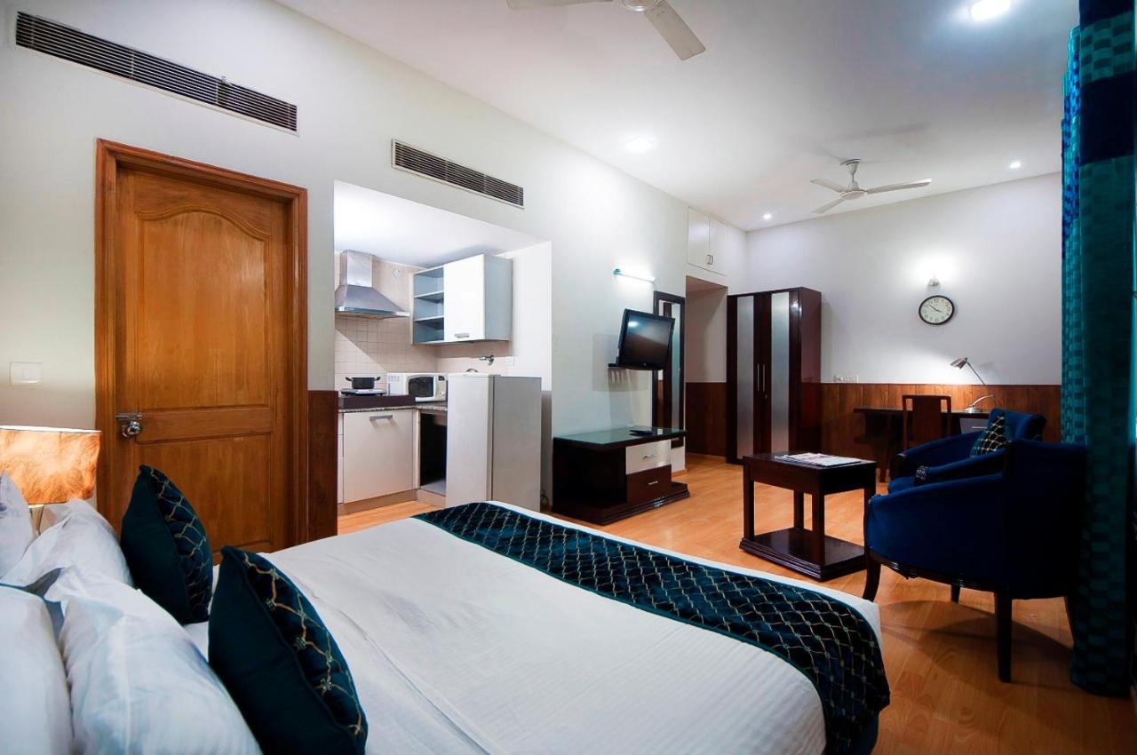 Imperial Apartments Huda City Gurgaon Buitenkant foto