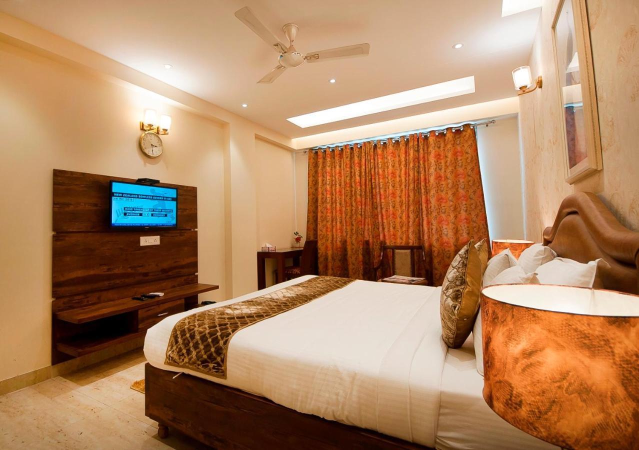 Imperial Apartments Huda City Gurgaon Buitenkant foto