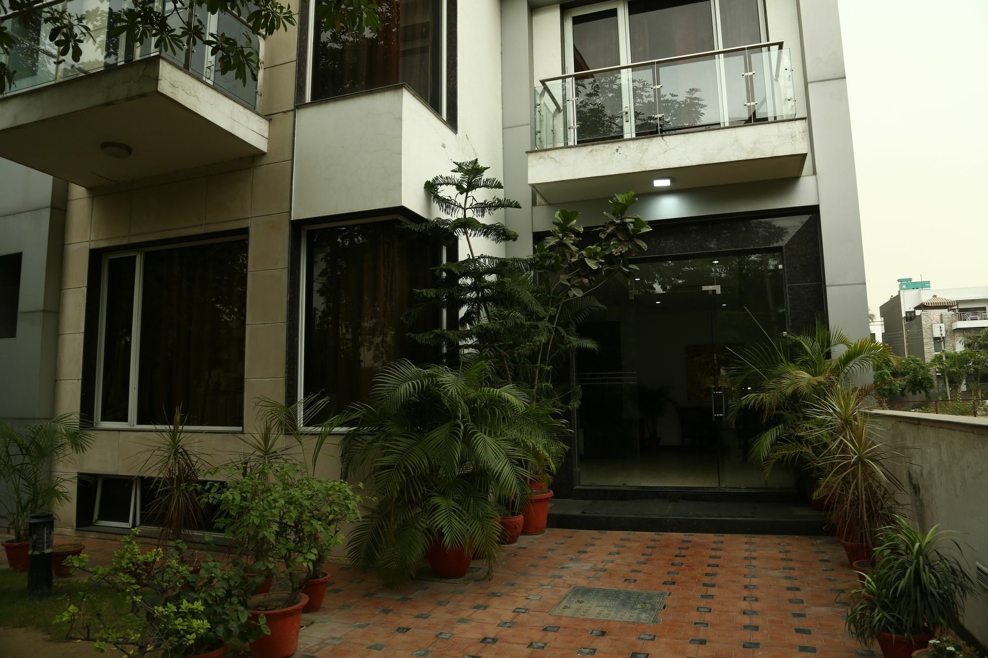 Imperial Apartments Huda City Gurgaon Buitenkant foto